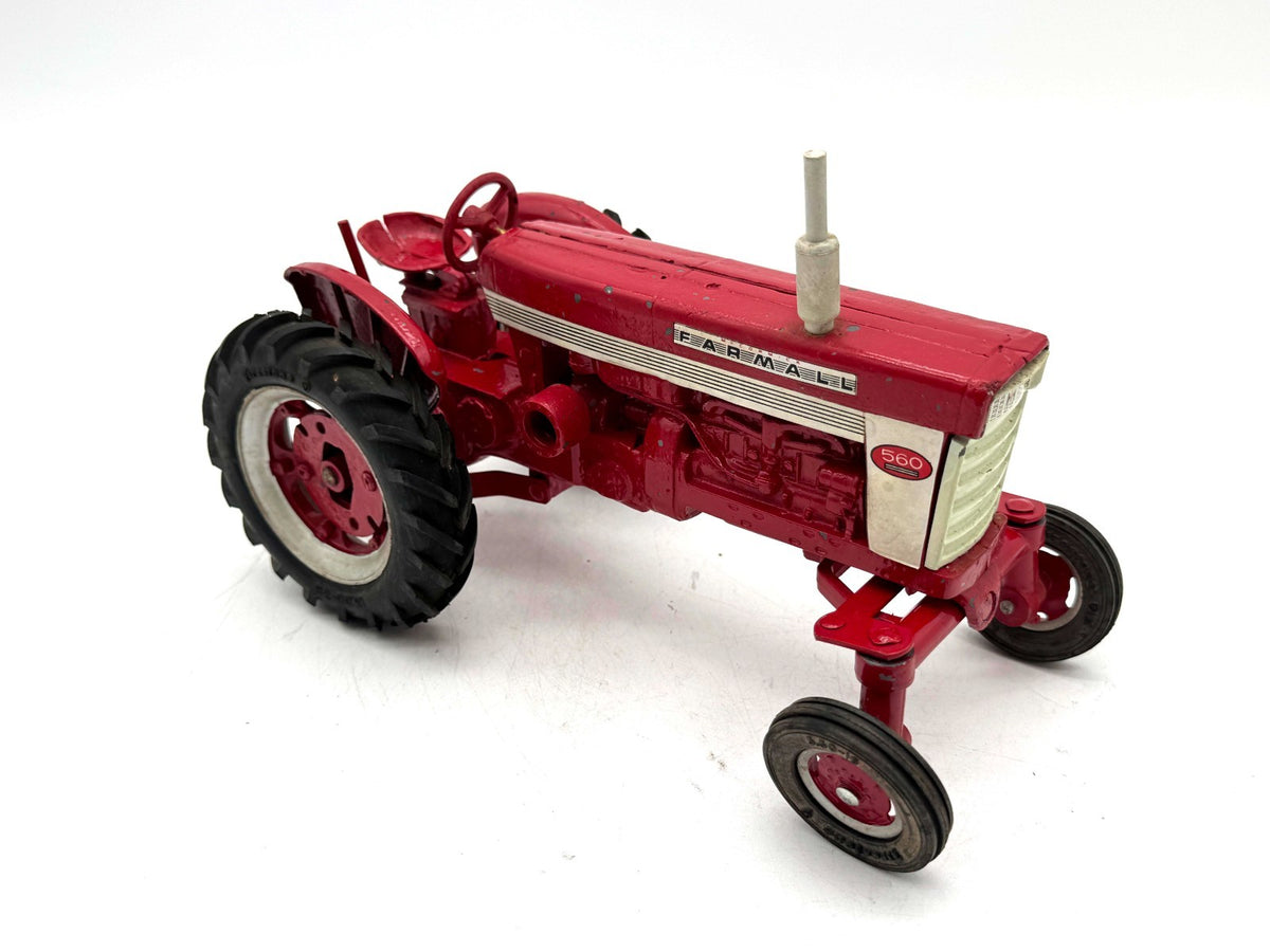 1/16 Farmall 560 Wide Front Custom