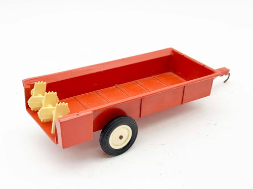 1/16 Allis Chalmers Manure Spreader