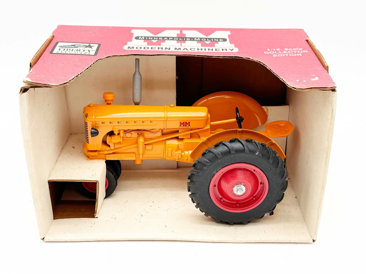 1/16 Minneapolis Moline U Tractor With Narrow Front