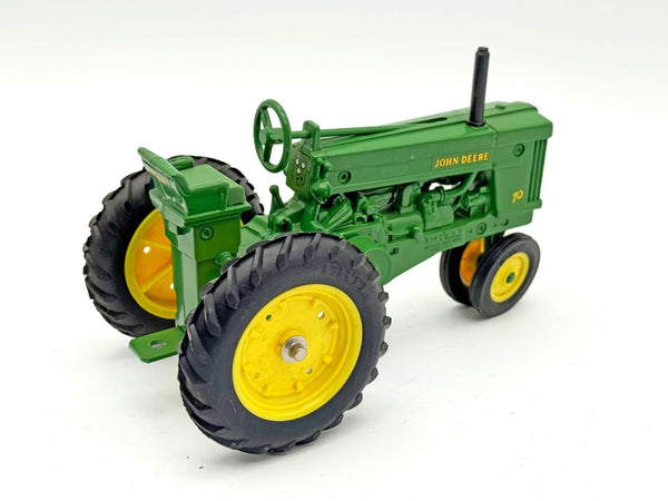1/16 John Deere Model 70 Row Crop Tractor With Narrow Front