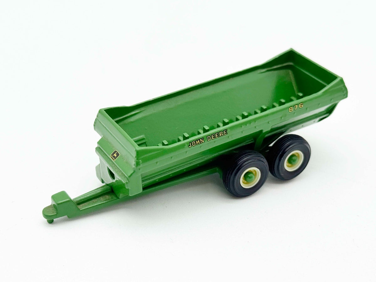 1/64 John Deere 876 V-Tank Spreader