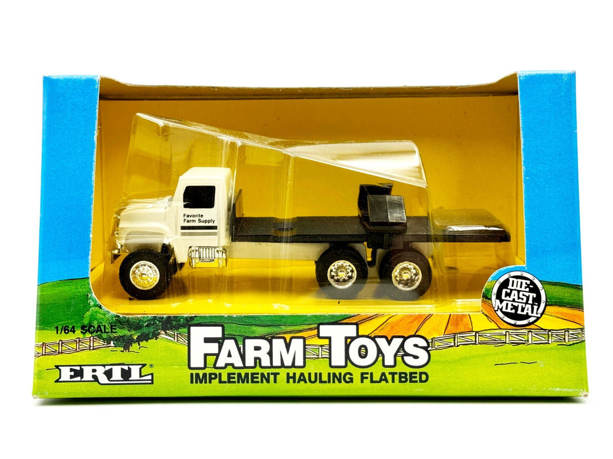 1/64 Favorite Farm Supply Implement Hauling Flatbed Truck