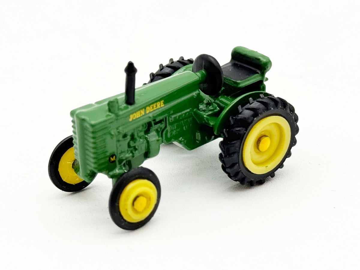 1/64 John Deere Model M