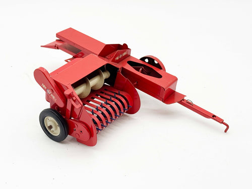 1/16 Tru Scale Baler