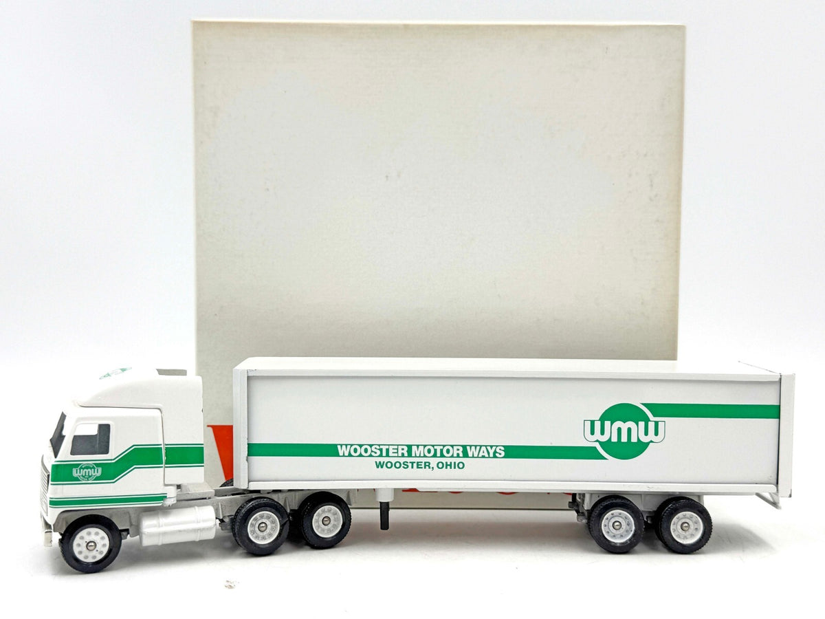 1/64 Winross Truck Semi Wooster Motor Ways A067