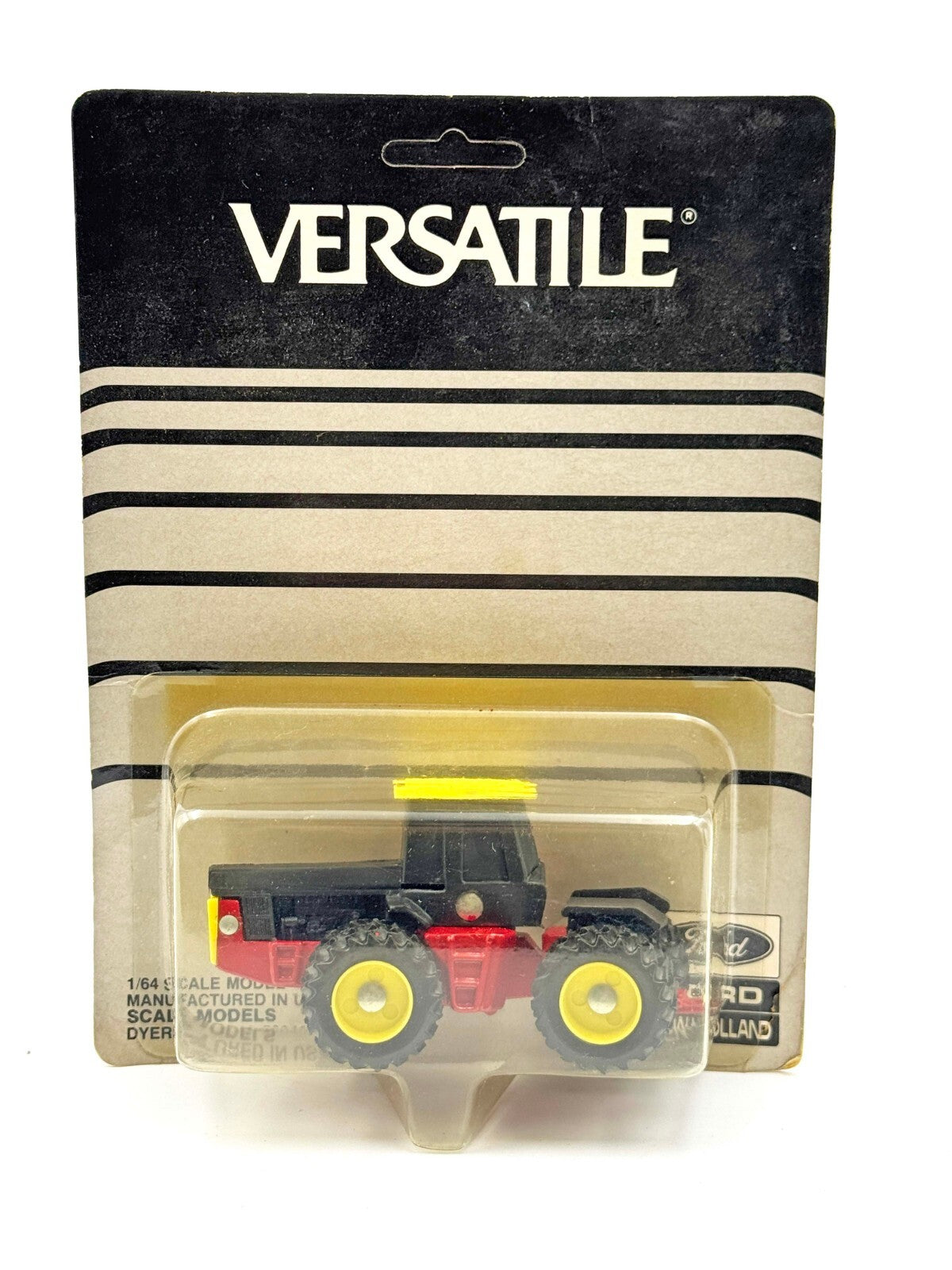 1/64 Versatile 4WD Tractor Blank No Decals Mistake