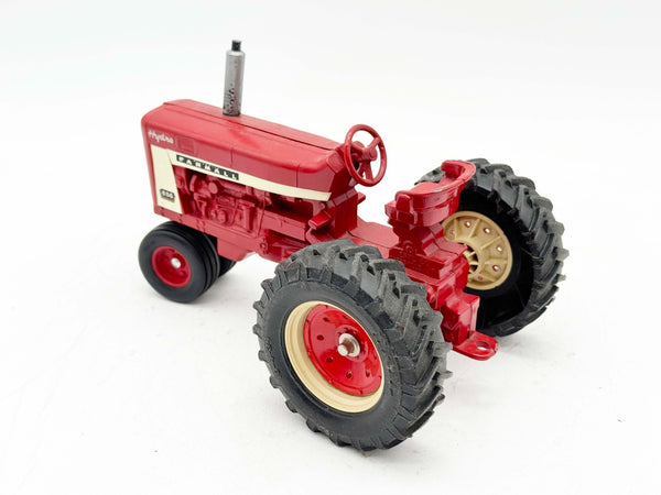 1/16 Farmall 656 Narrow Front Custom