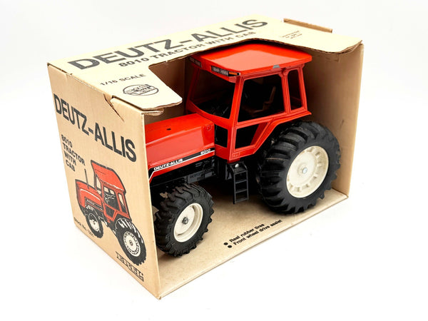 1/16 Allis Chalmers 8010 Tractor With Front Wheel Assist