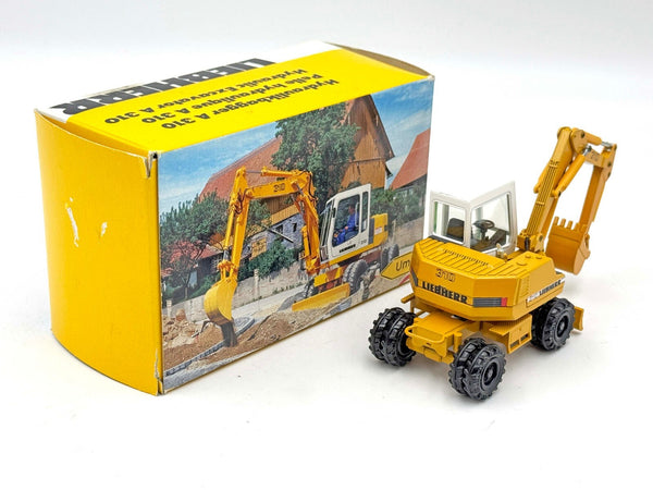 1/50 Liebherr A 310 Wheeled Excavator