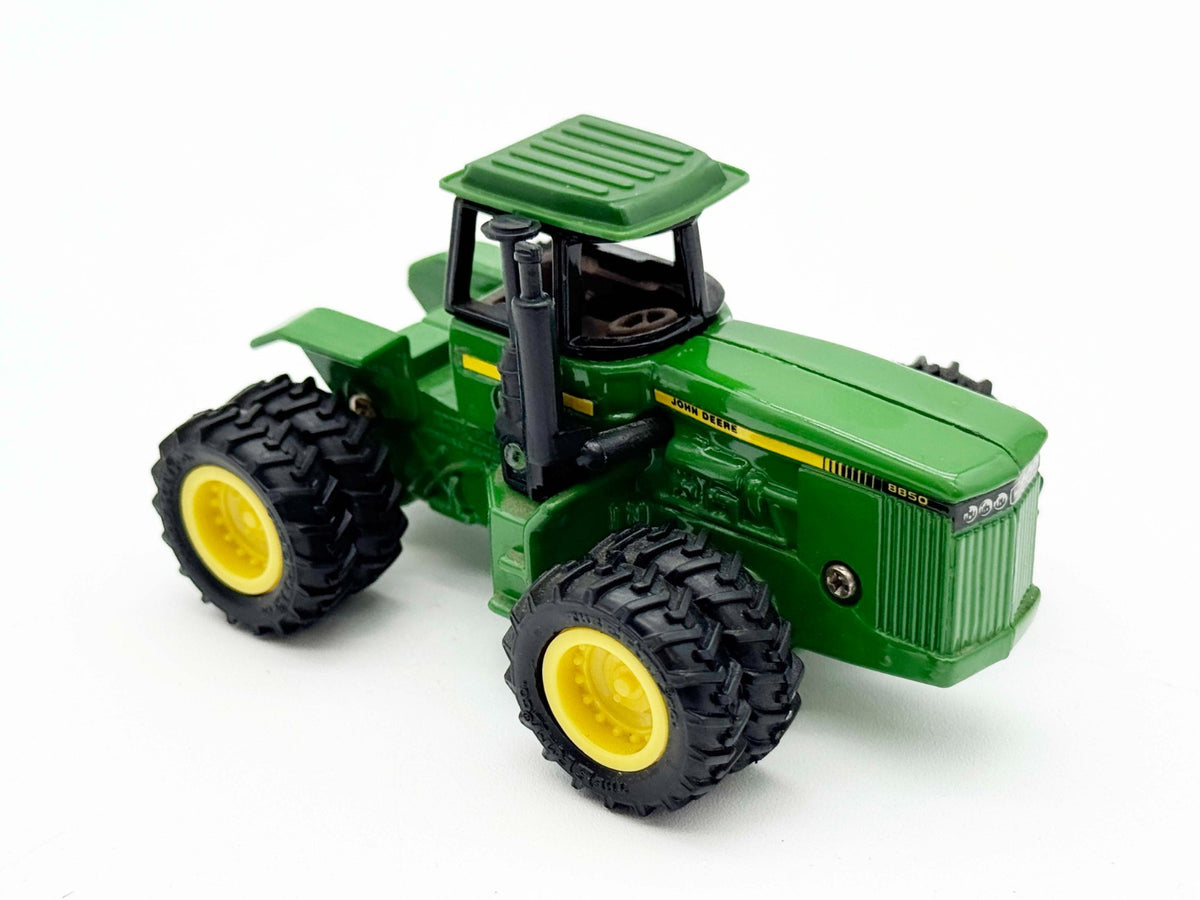 1/64 John Deere 8850 Ridgid Frame