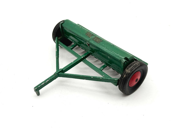 1/16 Oliver Grain Drill in Original Box - Slik