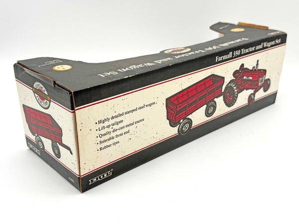 1/16 Farmall 350 Tractor and Wagon Set