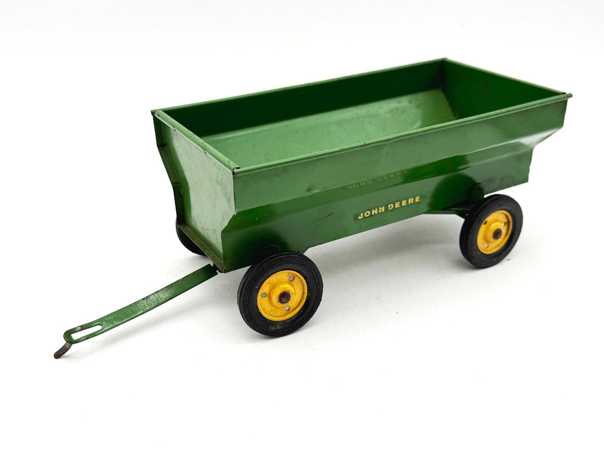 1/16 John Deere Flarebox Wagon w/ Original Box - Eska