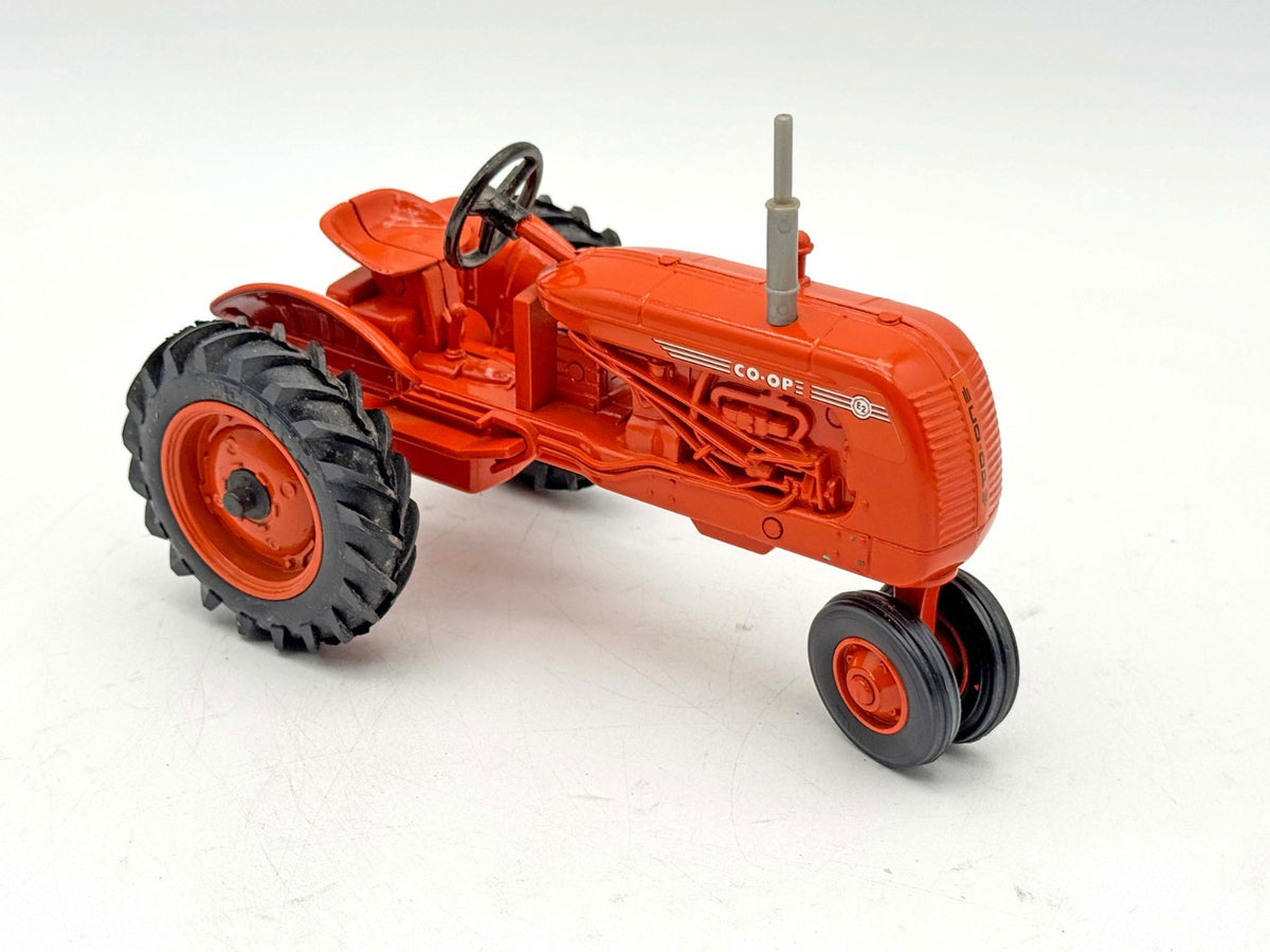 1/16 CO-OP E-2 Tractor With Narrow Front