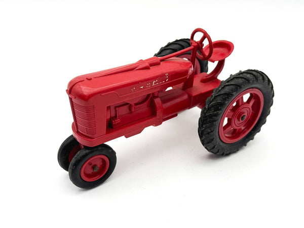 1/16 Farmall M Product Miniature