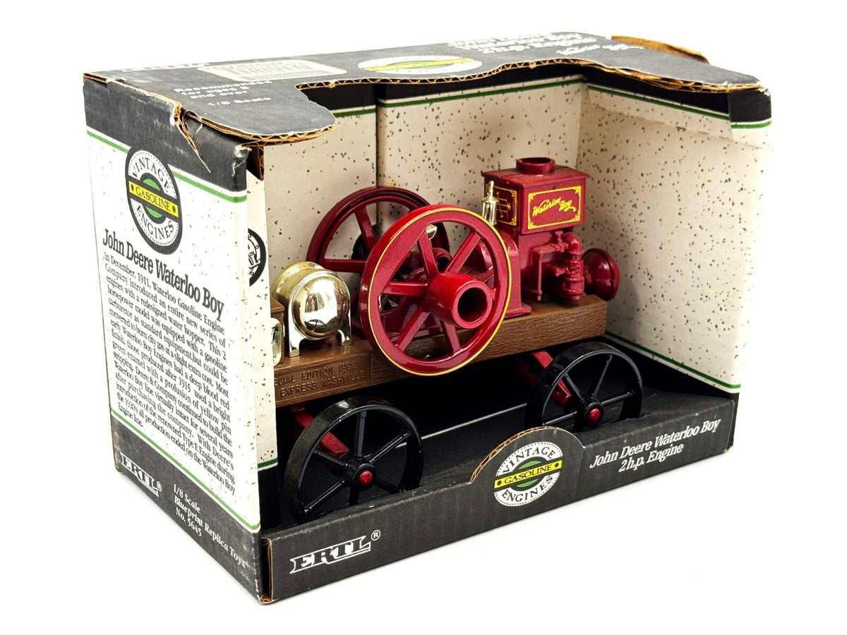 1/8 John Deere Waterloo Boy 2hp Engine