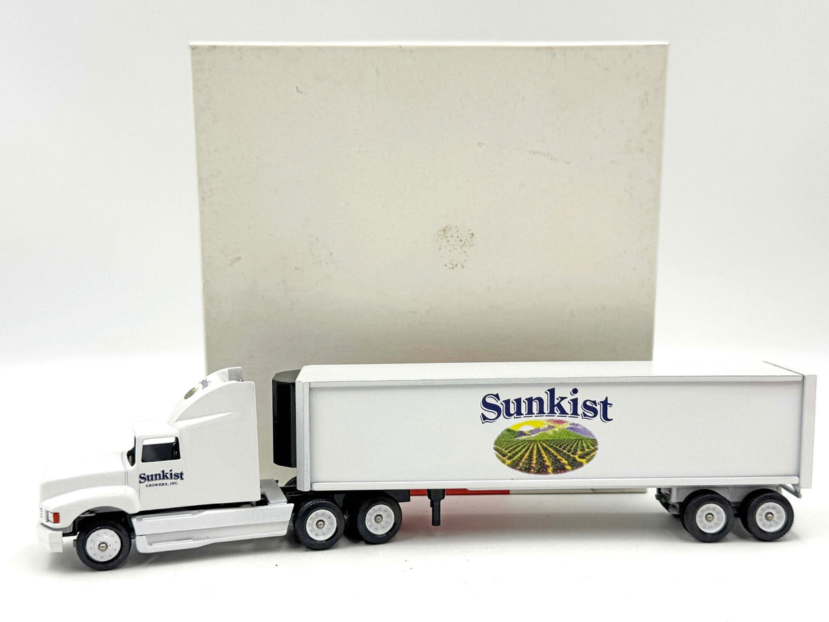 1/64 Winross Truck Semi Sunkist A149