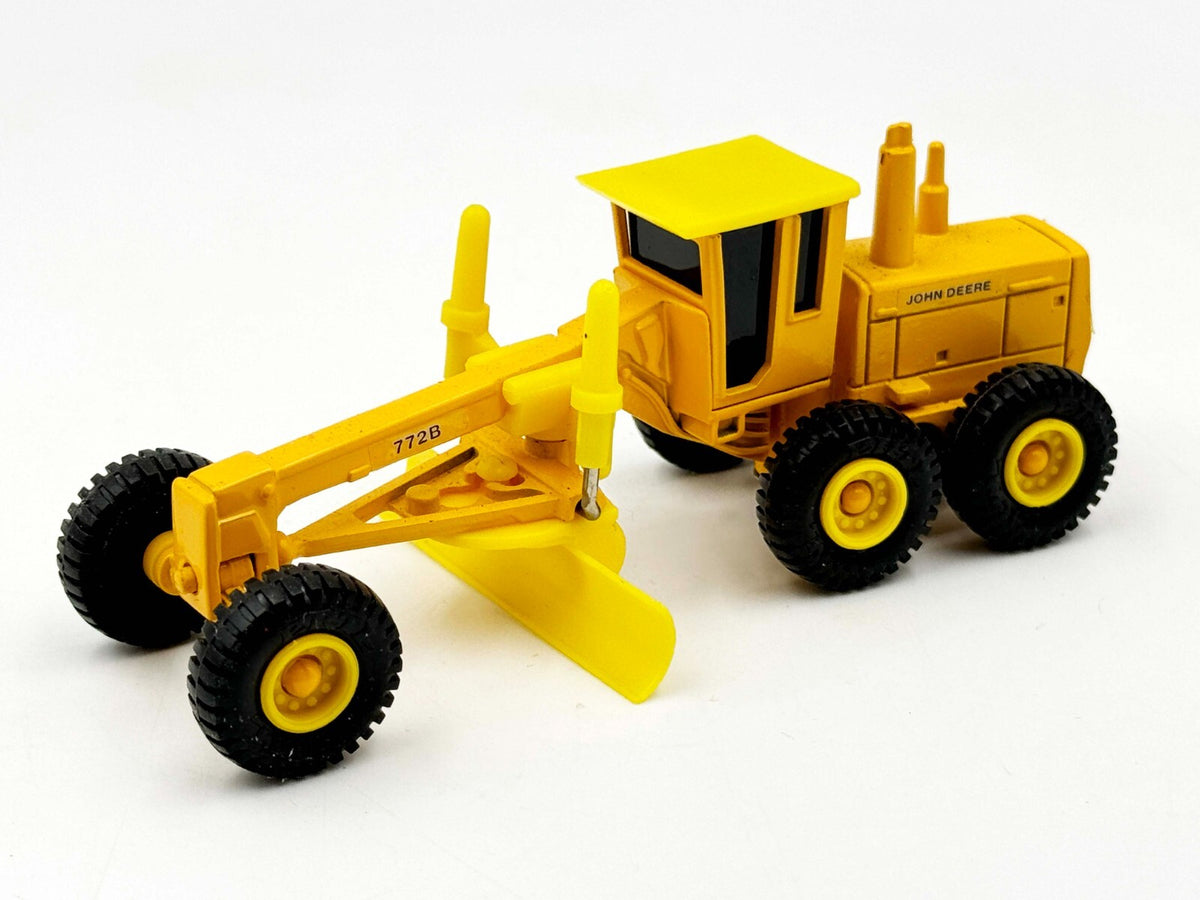 1/64 John Deere 772B Industrial Road Grader