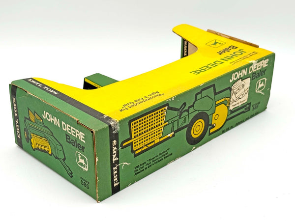 1/16 John Deere Small Sqaure Baler in Yellow Top Box