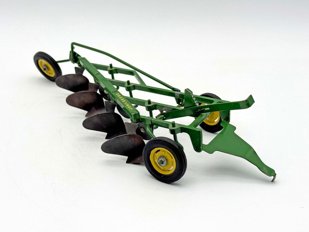 1/16 John Deere Plow w/ Cast Wheels