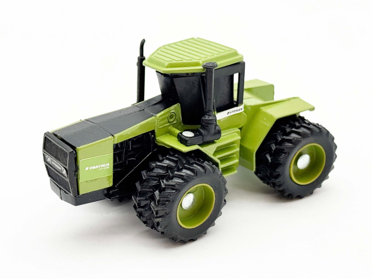 1/64 Steiger Panther CP-1400 4Wd Tractor With Duals