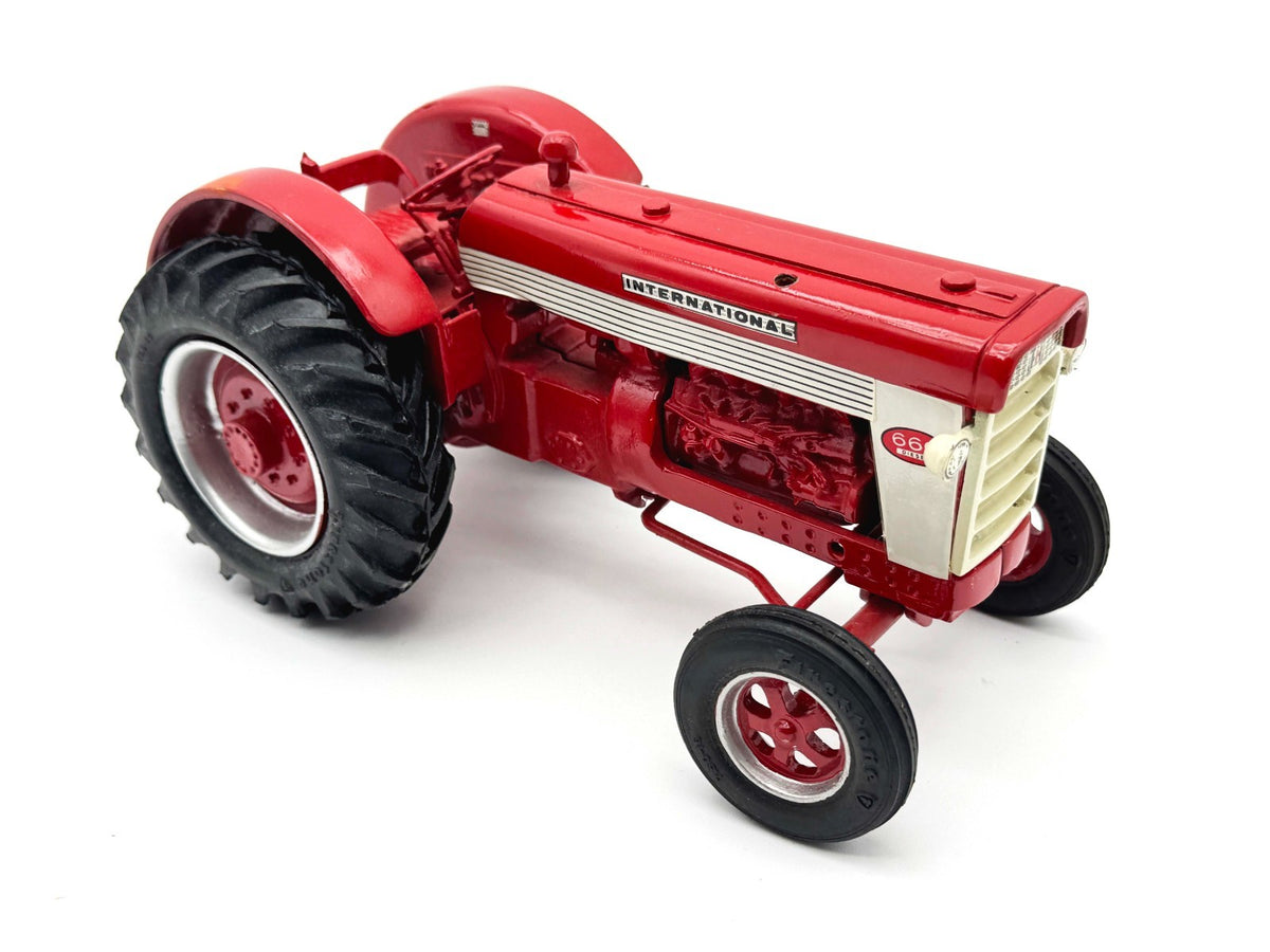 1/16 Custom International 660 Wheatland