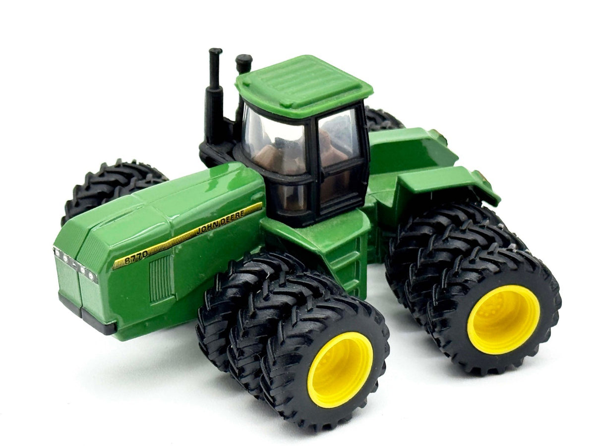 1/64 John Deere 8770 4WD Tractor With Triples