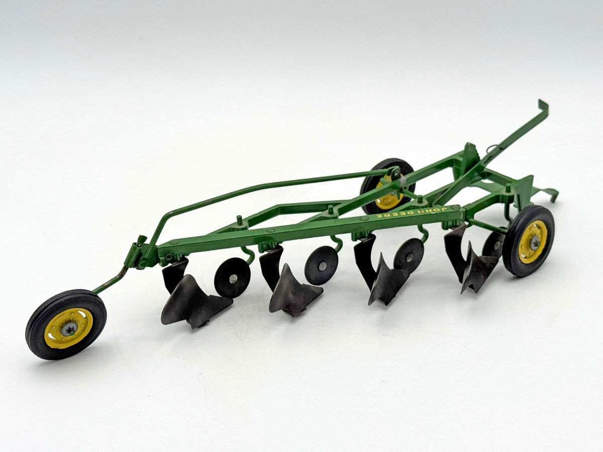 1/16 John Deere Plow w/ Cast Wheels