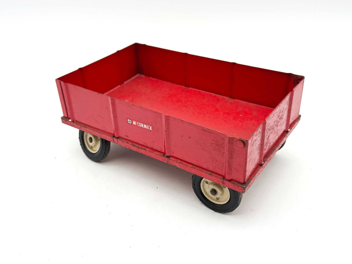 1/16 International Harvester McCormick Barge Wagon in Original Box - Eska