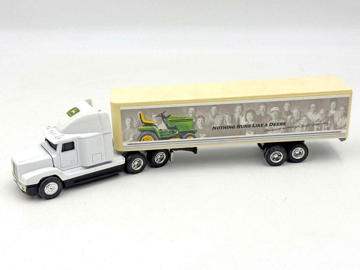 1/64 John Deere Lawn and Garden 345 Semi Truck Tractor Trailer