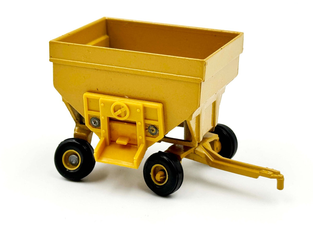 1/64 Cat Challenger Gravity Wagon