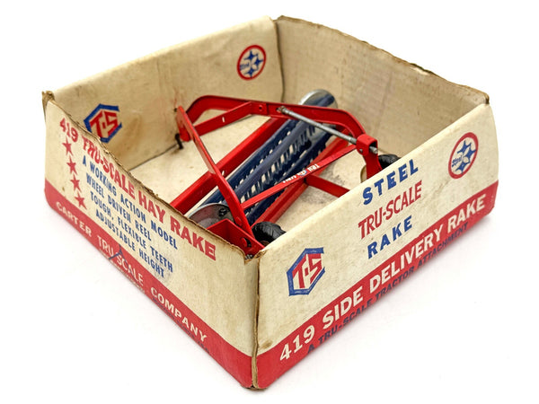 1/16 Tru Scale Hay Rake in Bubble Box