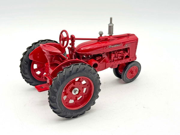 1/16 Farmall H Narrow Front