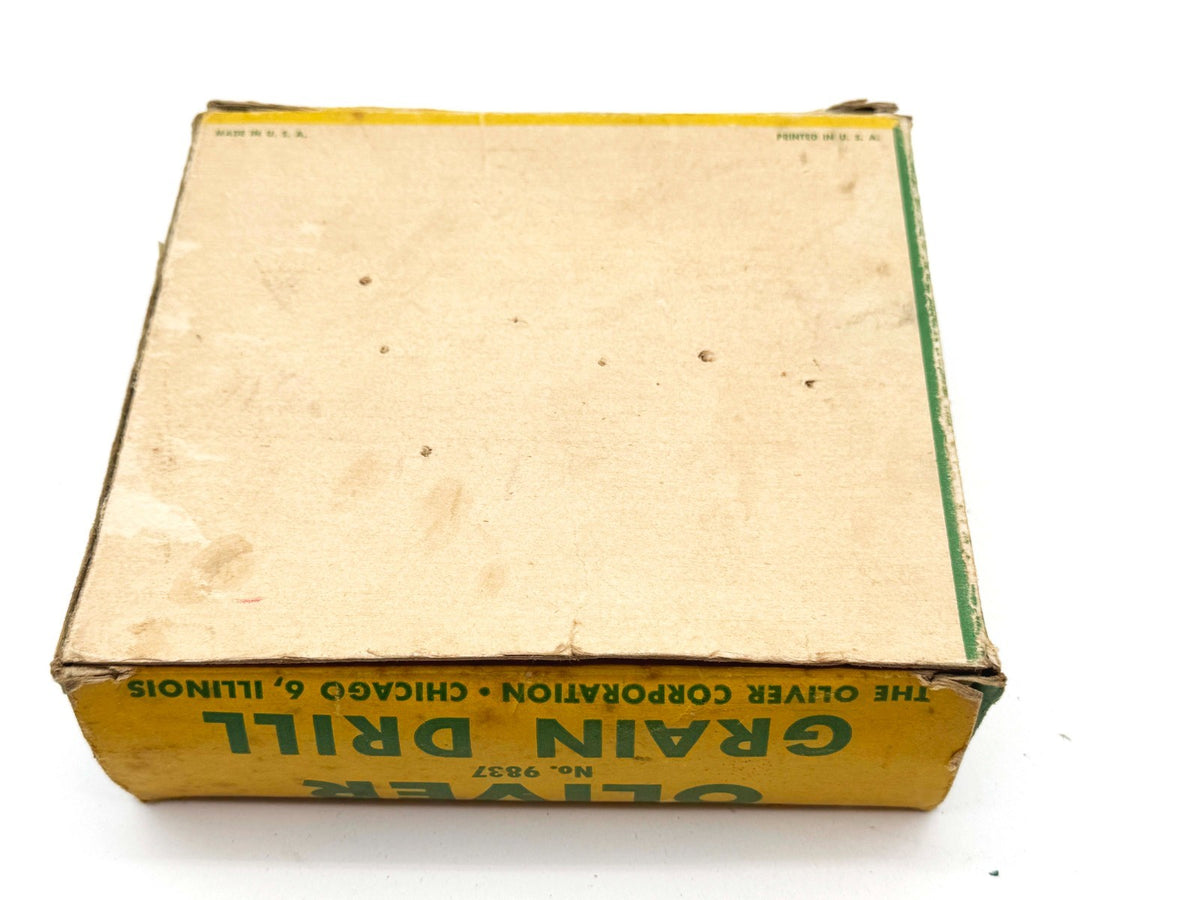 1/16 Oliver Grain Drill in Original Box - Slik
