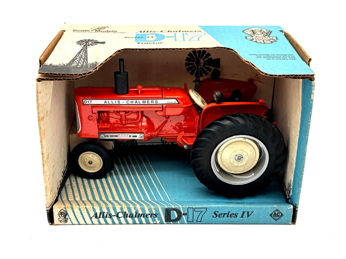 1/16 Allis Chalmers D-17 Series IV Tractor, Beckman High School
