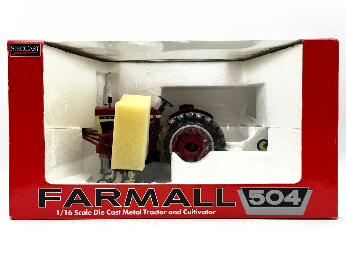 1/16 Farmall 504 Tractor & 468 Cultivator 2007 Summer Farm Toy Show Edition