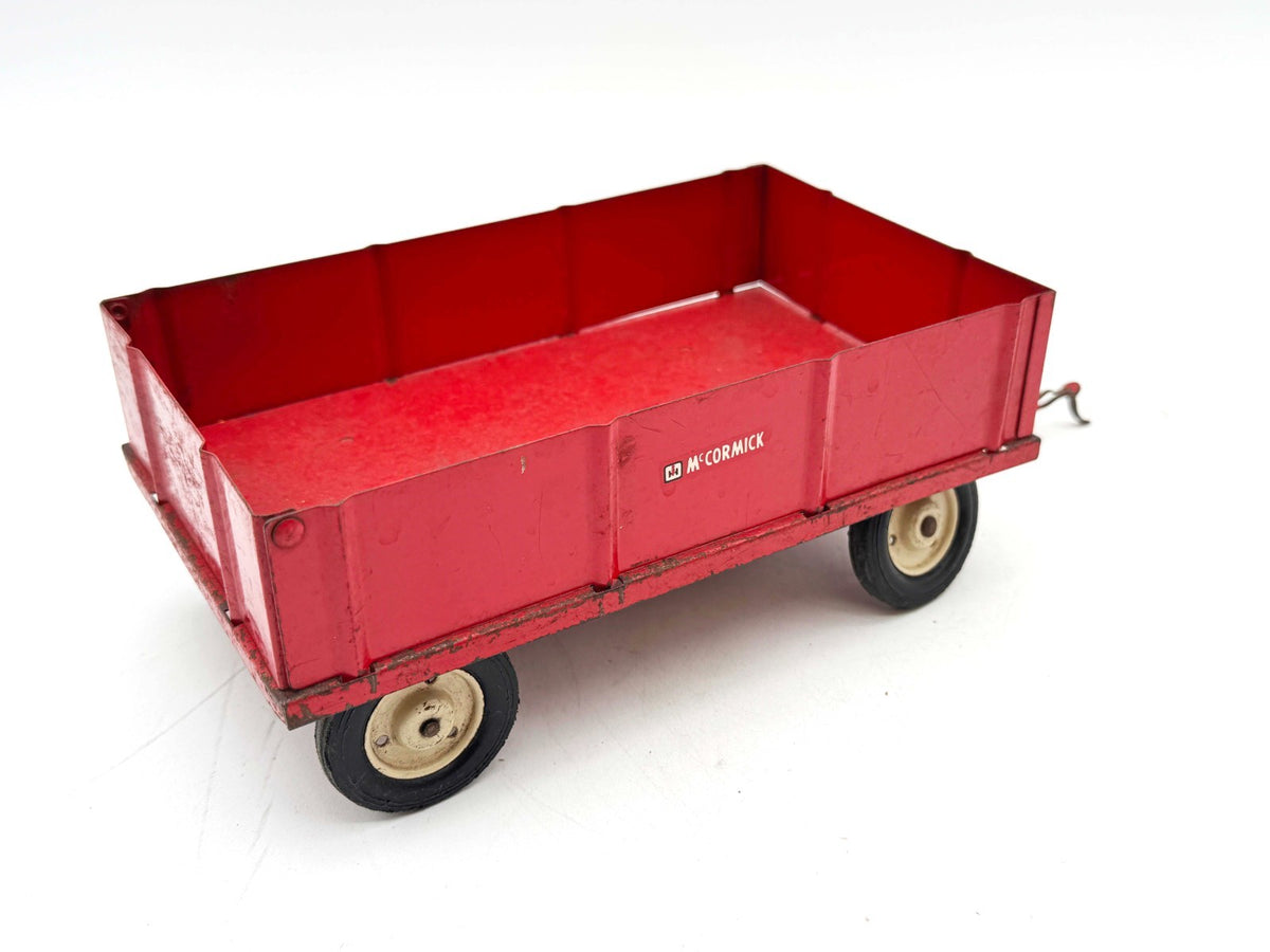 1/16 International Harvester McCormick Barge Wagon in Original Box - Eska