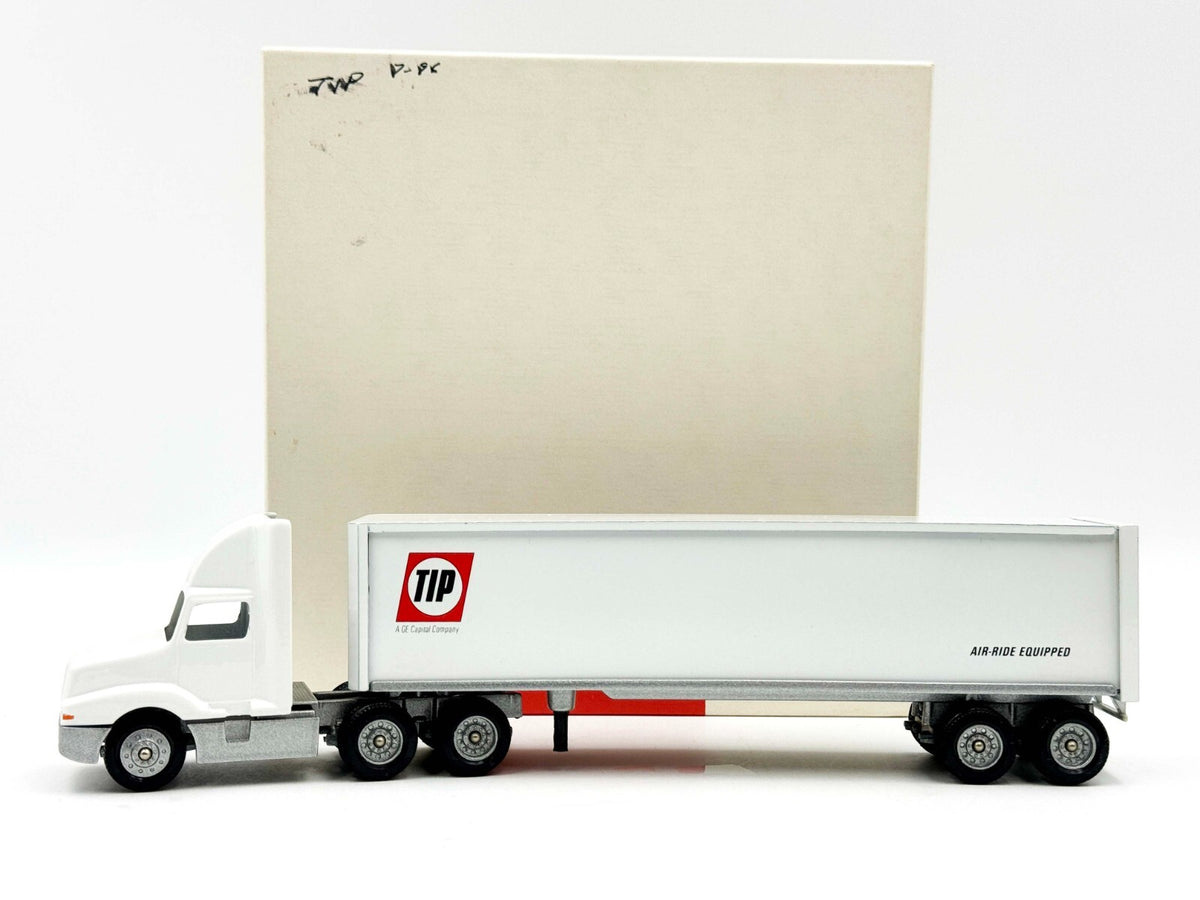 1/64 Winross Truck Semi TIP Trcuking A048