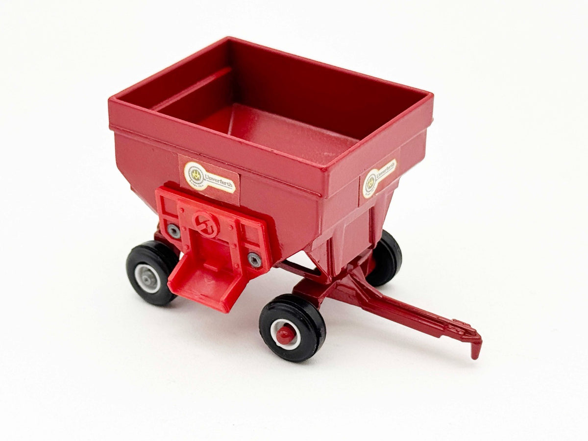 1/64 Unverferth McCurdy Gravity Wagon