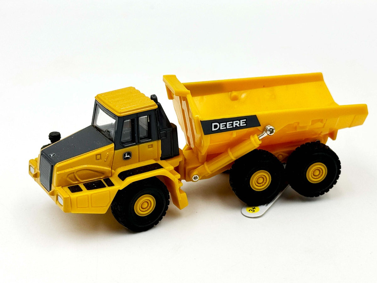 1/64 John Deere Off Road Dump Truck