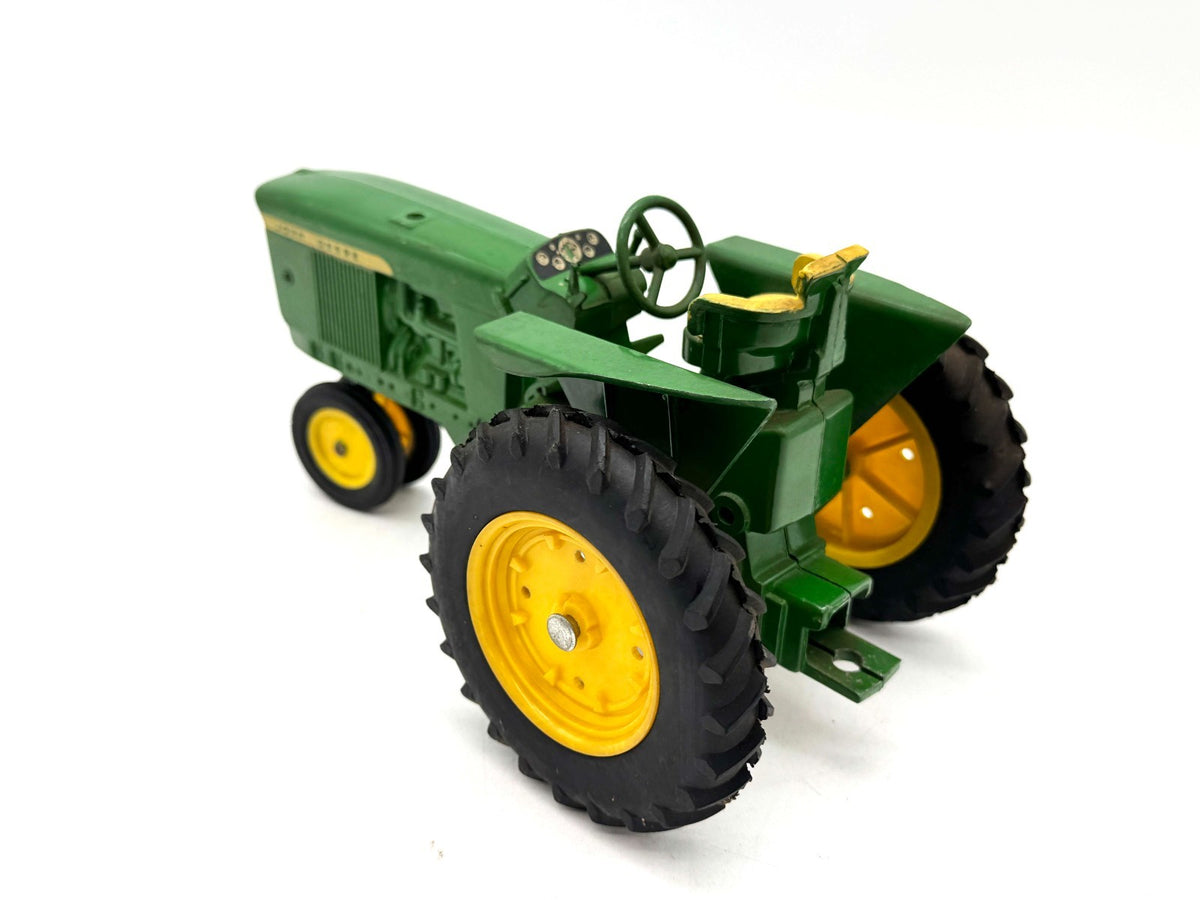 1/16 John Deere 3020 NF Skinny Tire