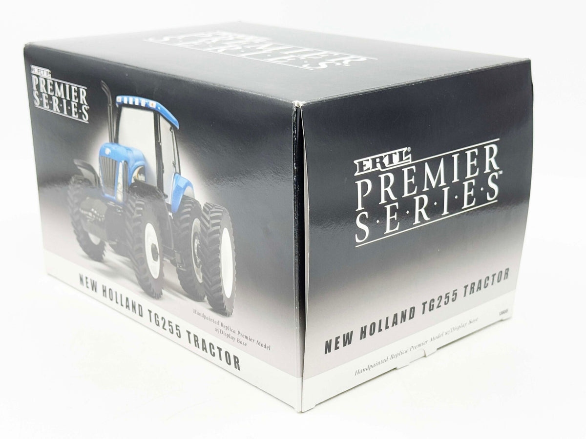 1/32 New Holland TG255 Tractor With Front Wheel Assist & Rear Duals Resin