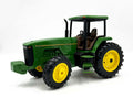 1/16 John Deere 8300 Tractor With Front Wheel Assist