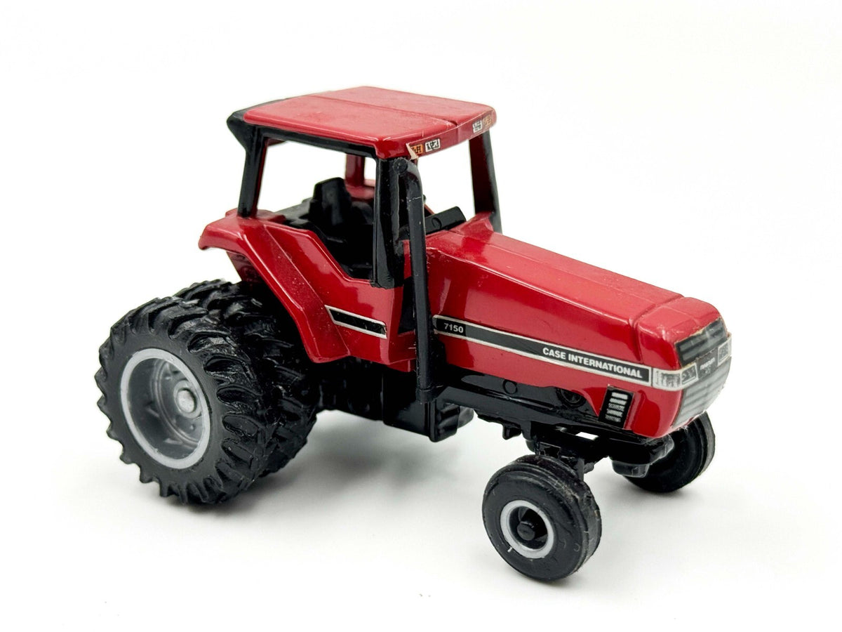 1/64 Case International 7150 Tractor With Dual Wheels