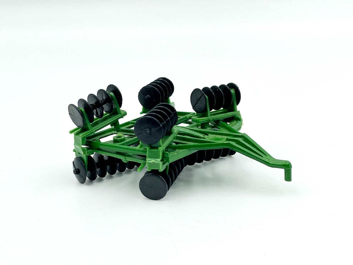 1/64 John Deere Green Wing Disc