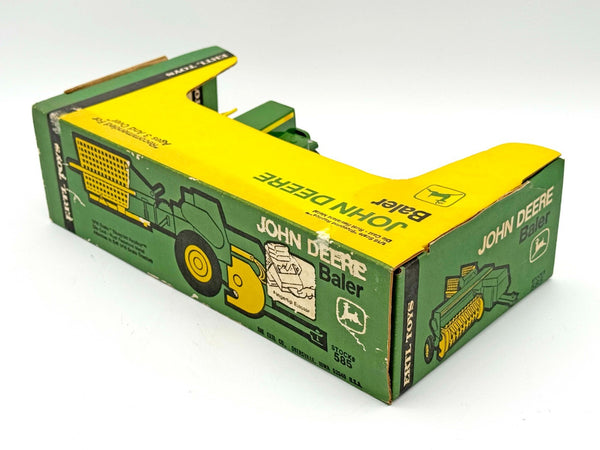1/16 John Deere Small Sqaure Baler in Yellow Top Box