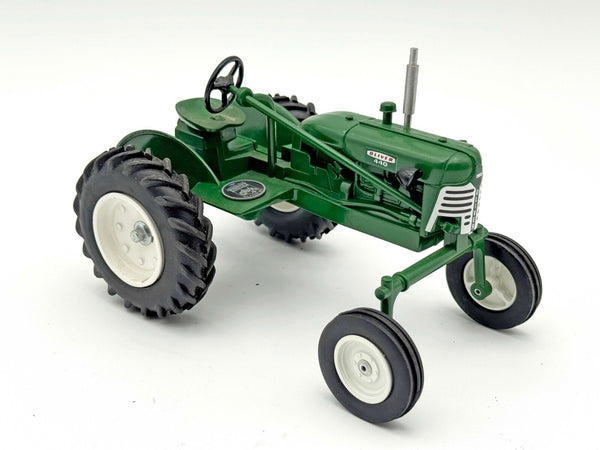 1/16 Oliver 440 Tractor