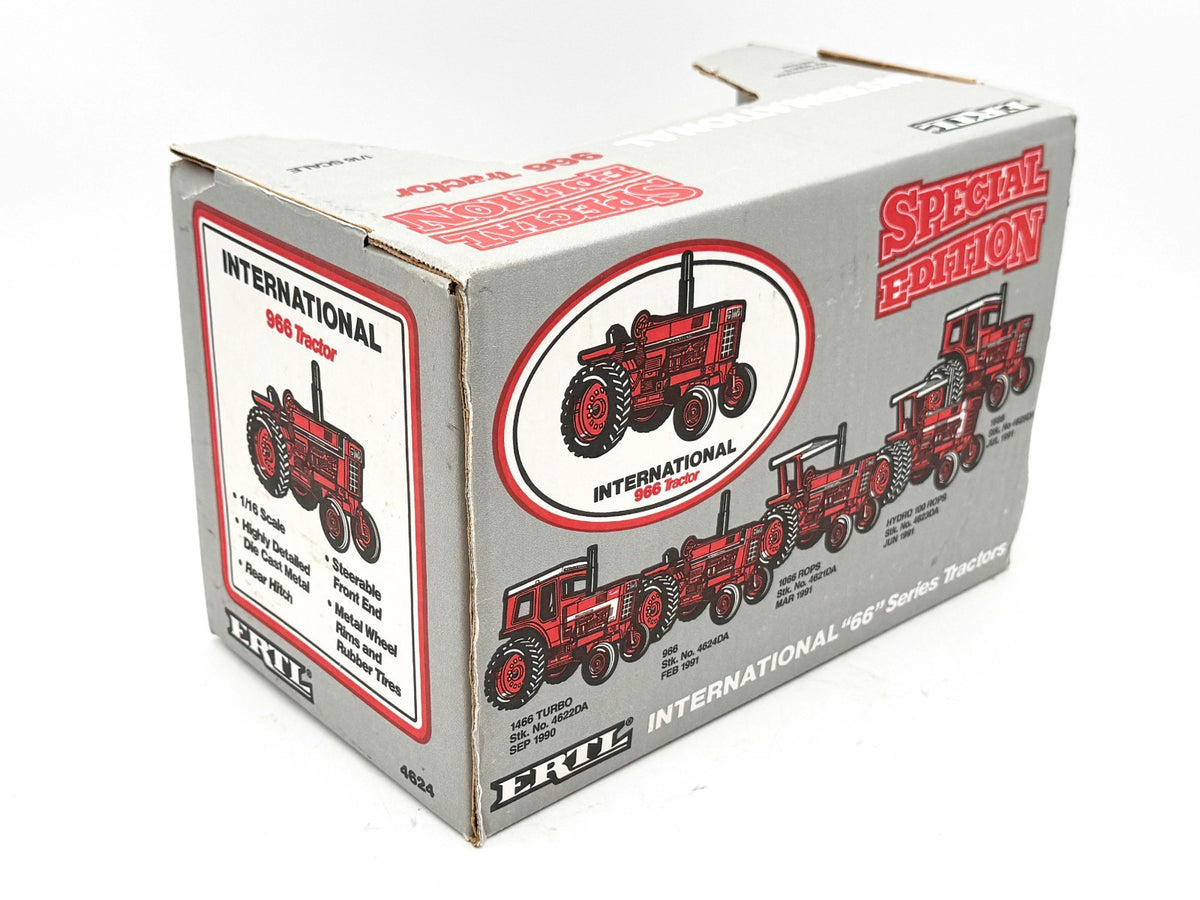 1/16 International Harvester 966 Black Stripe