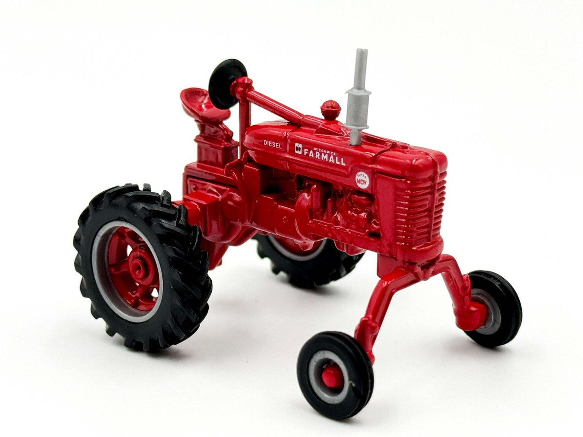 1/64 Farmall IH M Super MDV Diesel High Crop