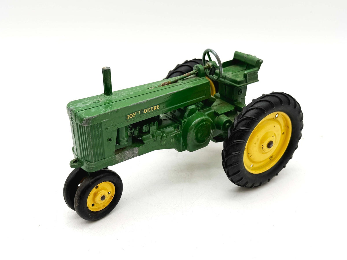 1/16 John Deere 60 w/ Original Box - Eska
